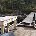 Feriehus Mortenhytta, Valevåg